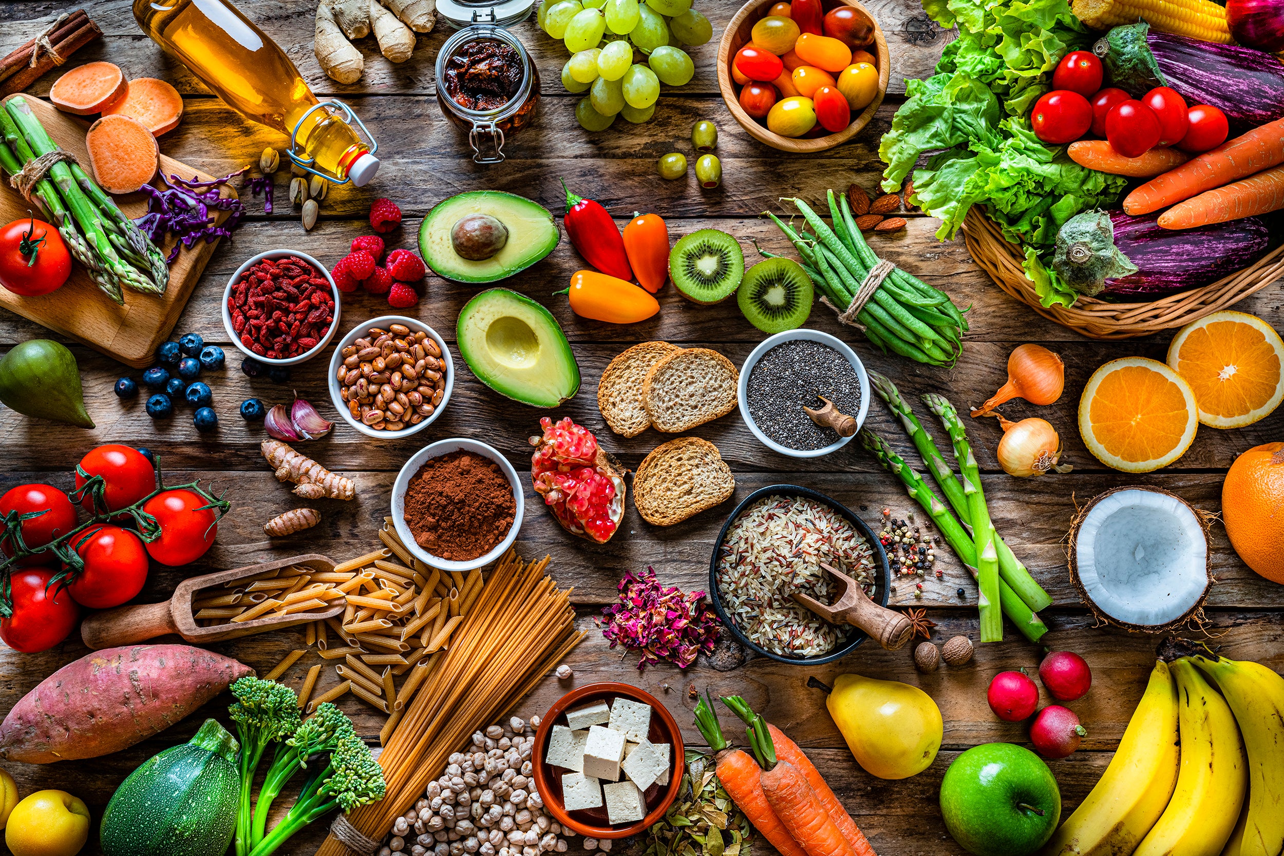 A Guide to Avoiding Toxic Foods, Especially During Christmas.